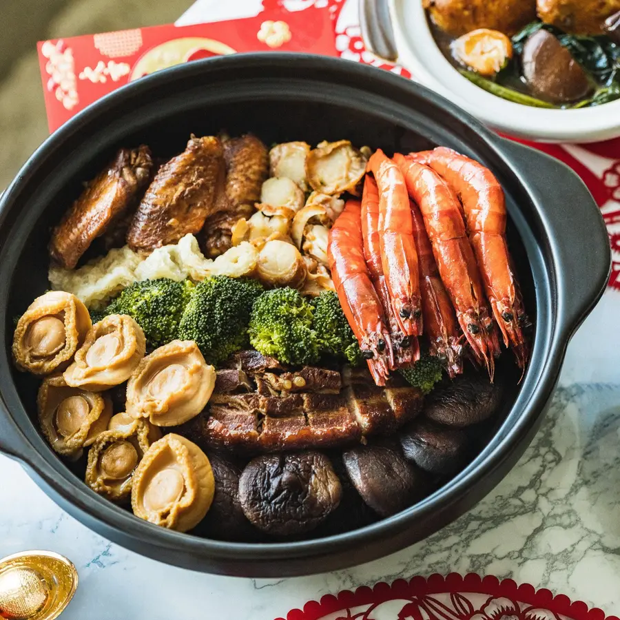 Pen cai served as part of a Chinese New Year catering spread in Singapore